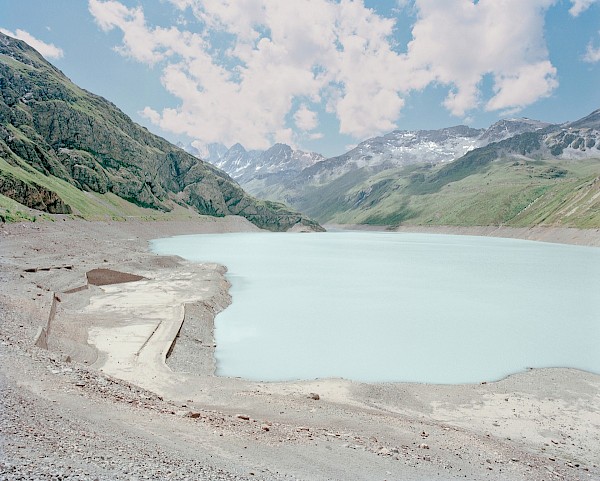 HYDROELECTRIC DAMS THE FUTURE OF POWER IN SWITZERLAND | BLOOMBERG